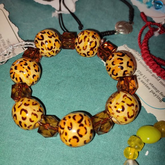 Bundle 7 Bracelets Leopard Print Yellow Blue Red Purple Pink elastic girl Teen - Picture 3 of 9